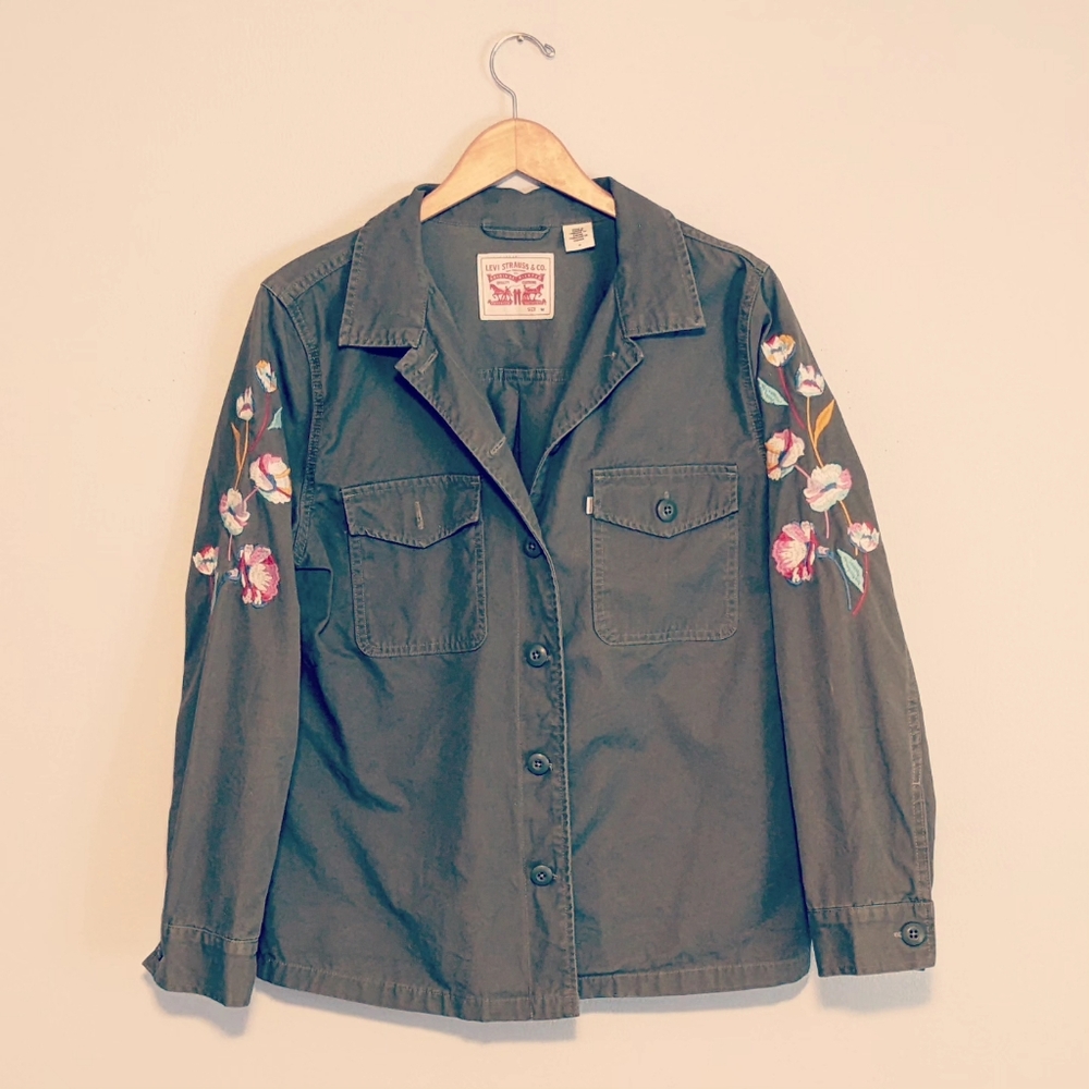 LEVI STRAUSS Floral Embroidery Chore Jacket Women's Size Medium